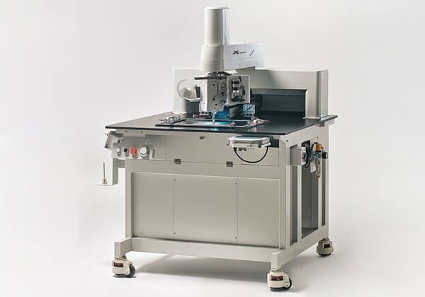 booth23-M01-02