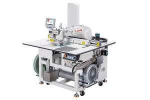 booth25-CD30-01