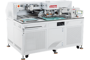 booth25-CD30-03