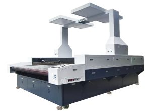 booth25-EB20-03