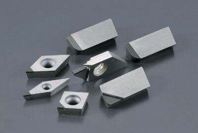 booth23-7F25-01